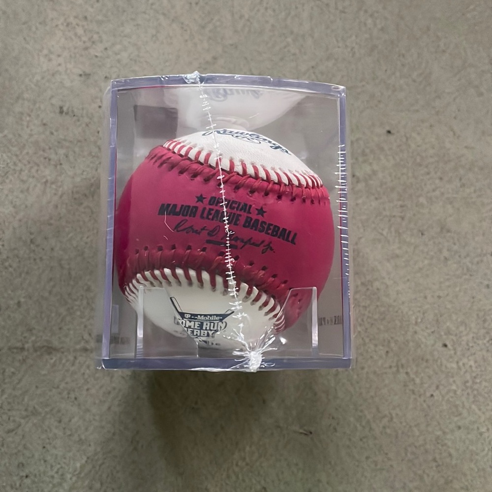 Authentic Rawlings MLB baseball. Brand new!